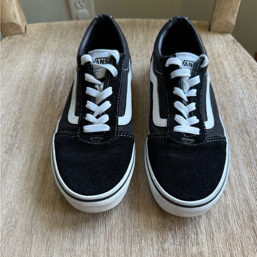 VANS OFF THE WALL OLD SKOOL SUEDE SHOES/SNEAKERS BLACK/SIZE YOUTH 5.0 LOW TOP